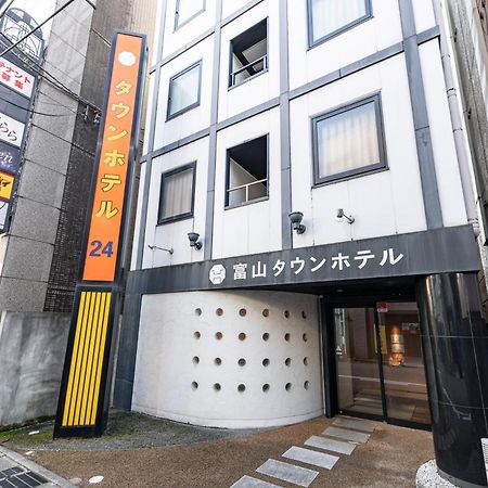 Toyama Town Hotel Esterno foto