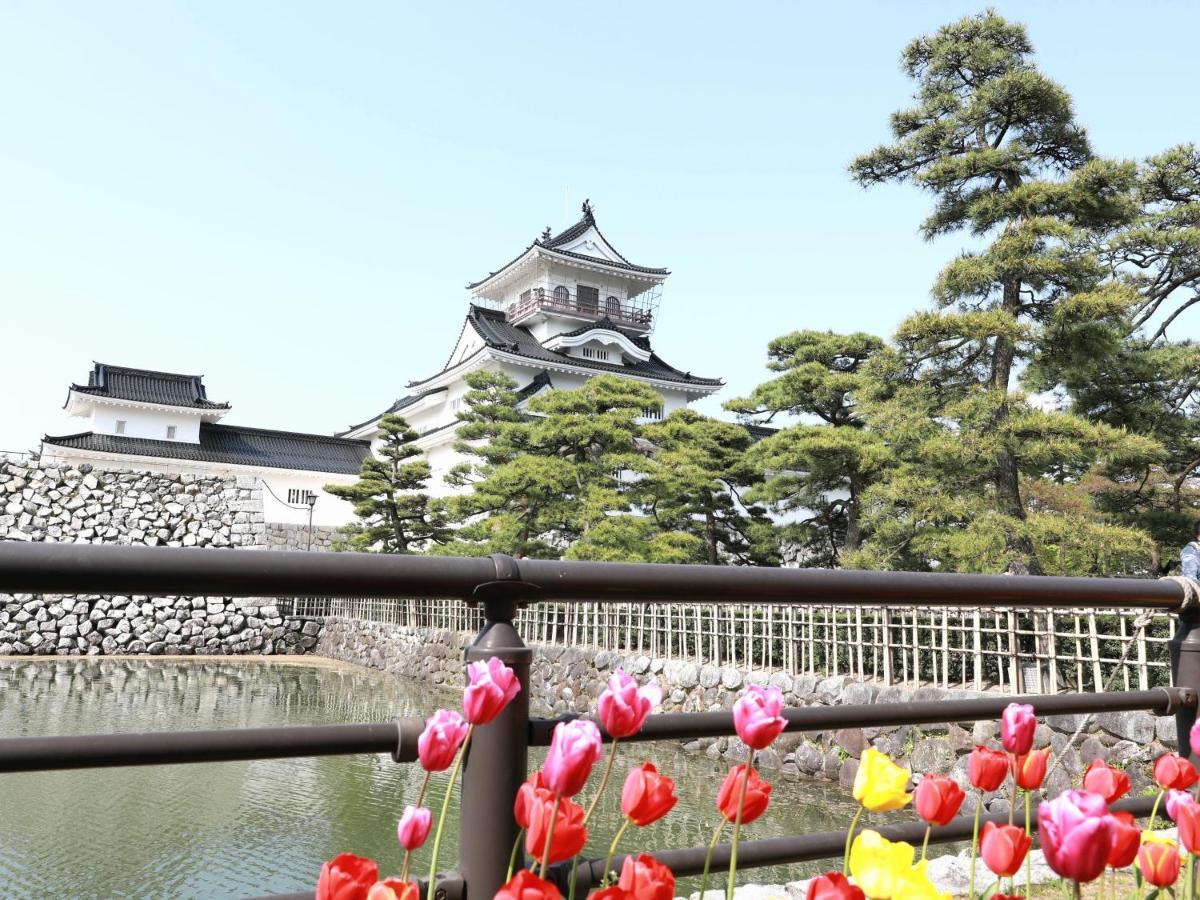 Toyama Town Hotel Esterno foto