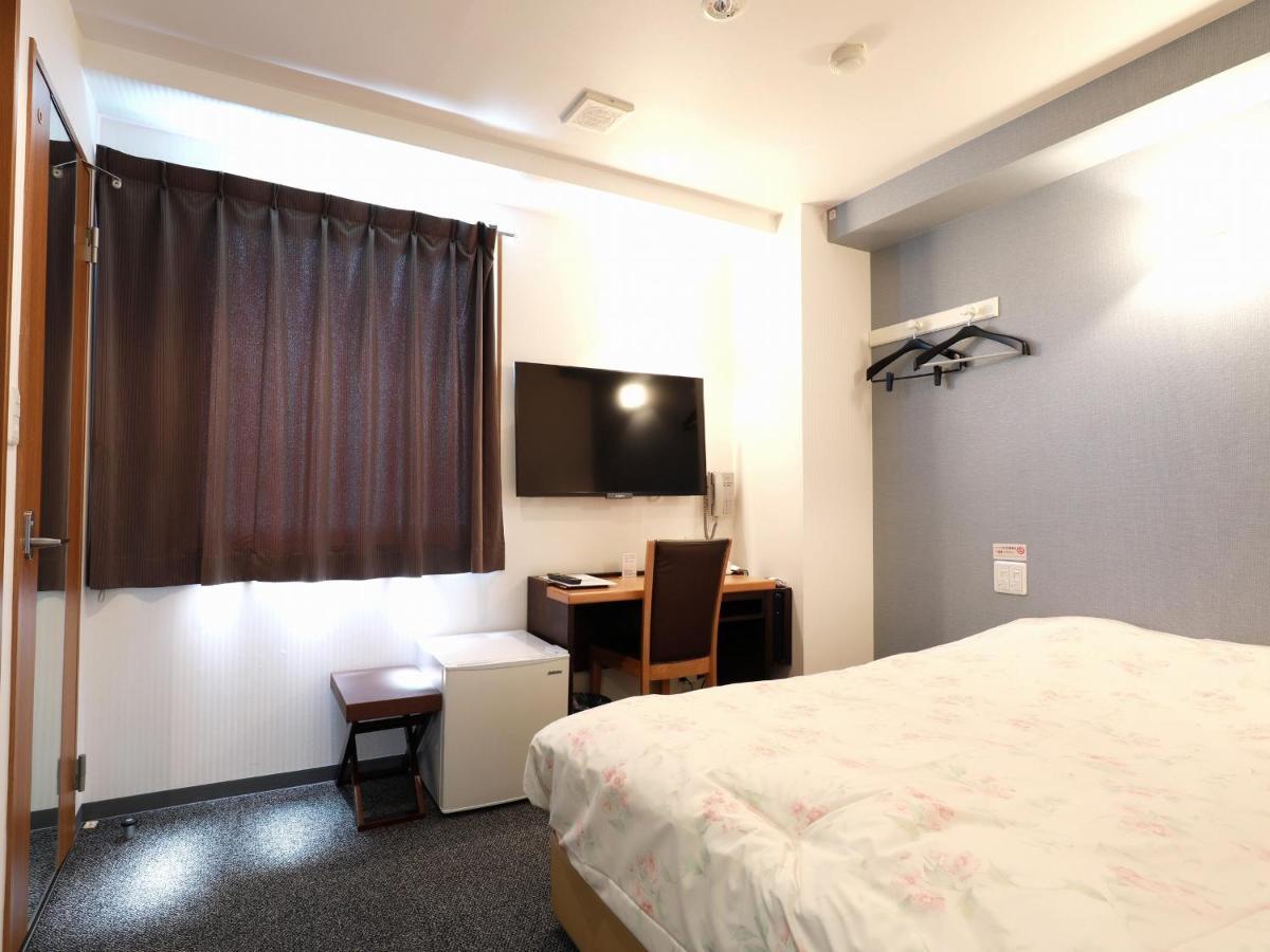 Toyama Town Hotel Esterno foto