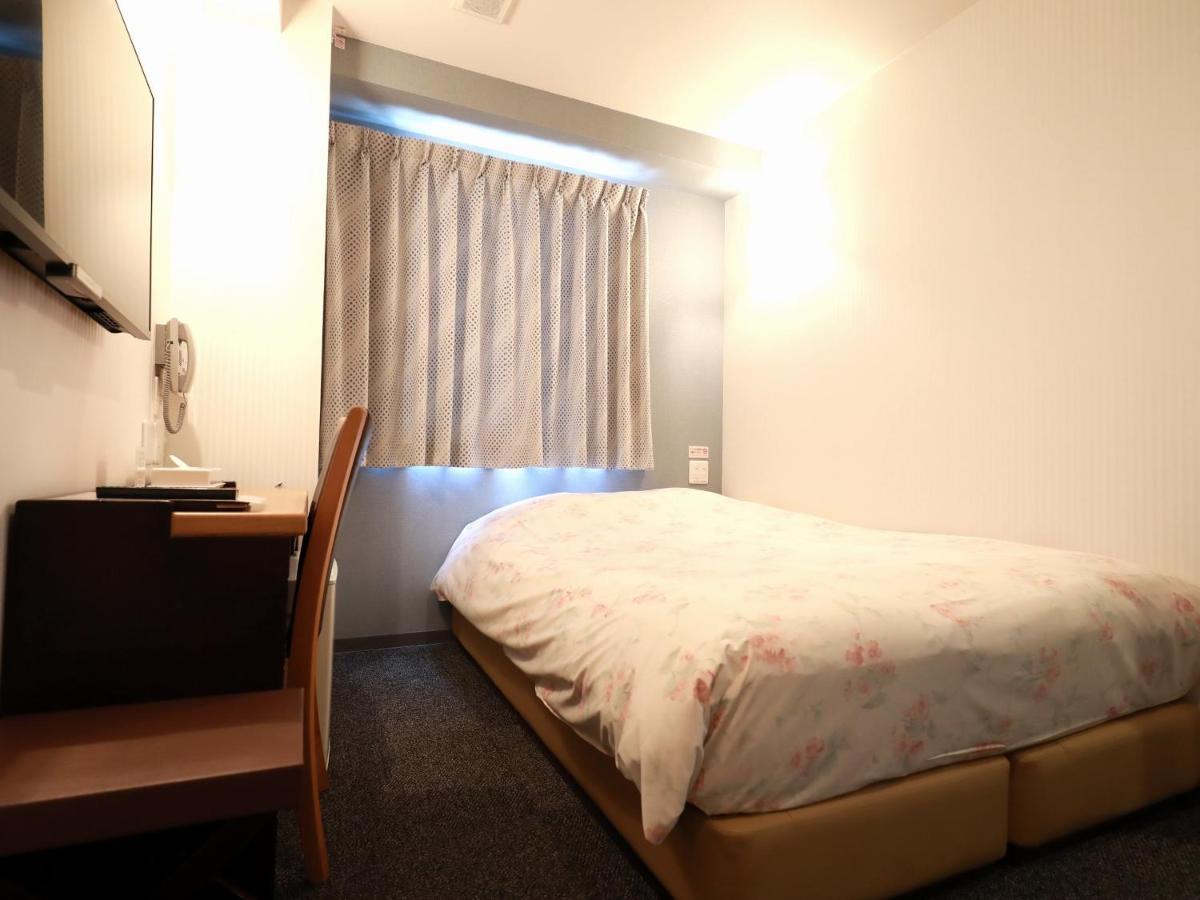 Toyama Town Hotel Esterno foto